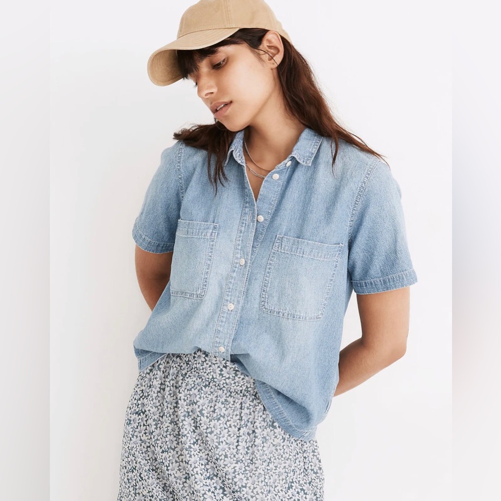 Madewell button up short sleeve denim shirt XS